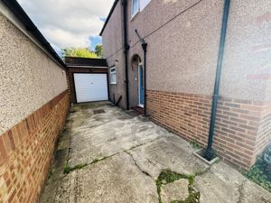 Photo 10- click for photo gallery